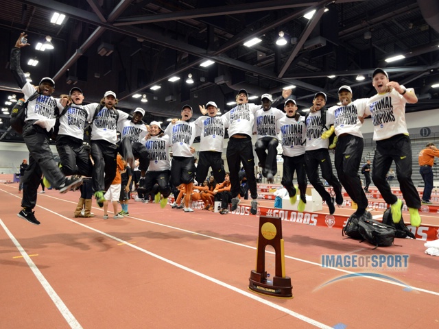 Mar 15, 2014; Albuquerque, NM, USA; Members of the Oregon Ducks mens team pose after winning the team title in the 2014 NCAA Indoor Championships at Albuquerque Convention Center.