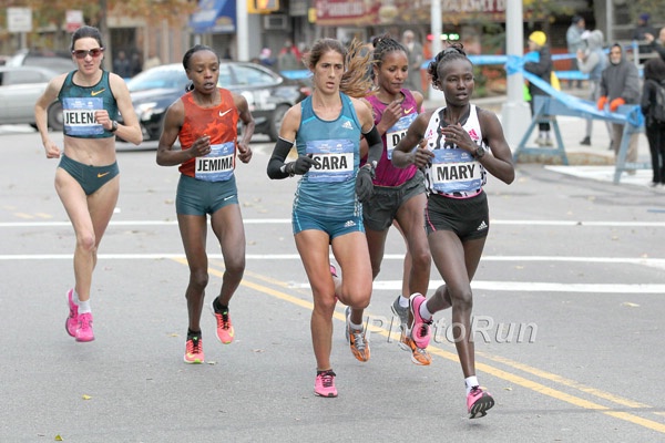 Mary Keitany Leads Pack