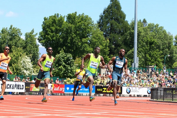 Kriani James and LaShawn Merritt in the 400