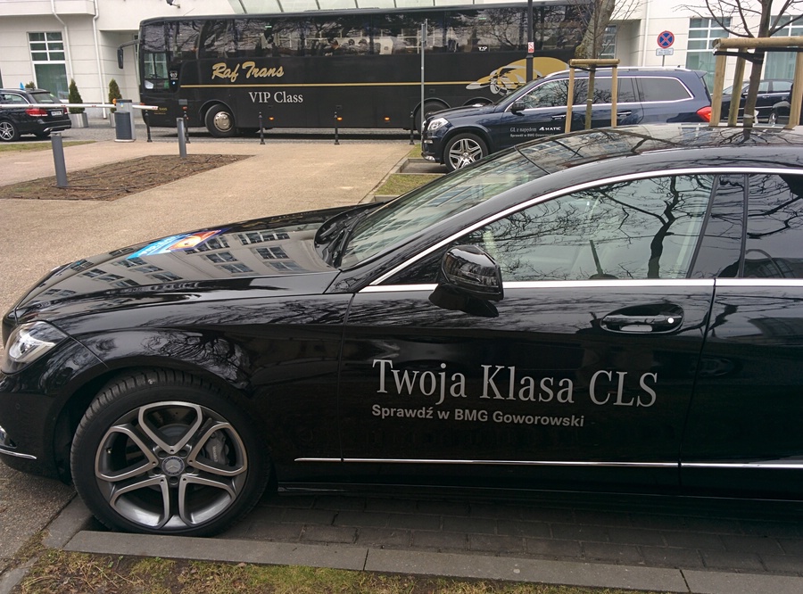 These Mercedes are the cars that picked us up at the airport