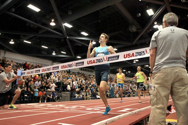 Erik Sowinski 2014 USATF Indoor 800m Champion