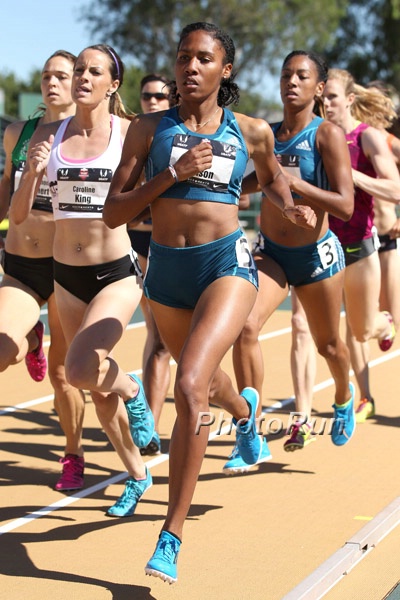 Women's 800m Round 1 Photos