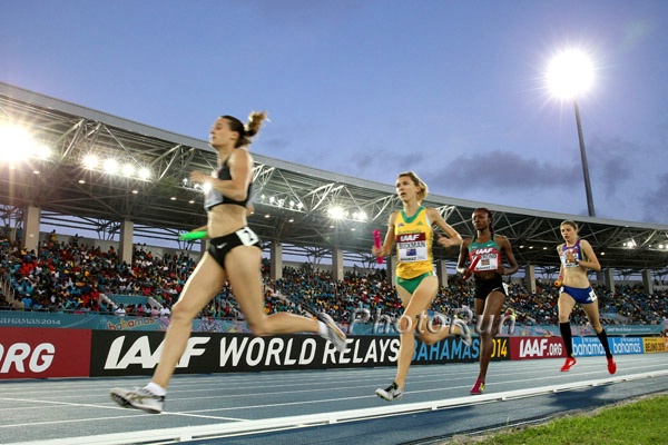 4x1500 First Leg