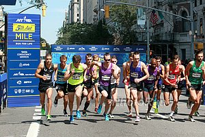 5th Avenue Mile Pro Photos