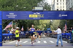 Nick Willis Wins as Meb Holds the Tape