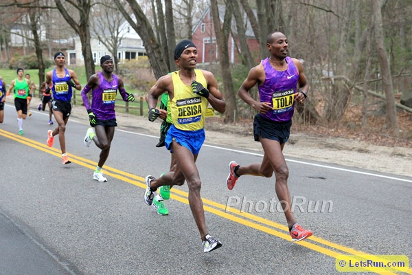 Desisa and Tola Lead Early