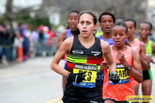 Desi Linden Leads