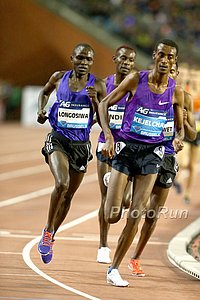 Men's 5000m: Thomas Longosiwa and Kejelcha