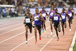 Hagos Gebrhiwet Takes Down Mo Farah