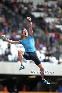 Renaue Lavillenie Over 6 Meters in Vault