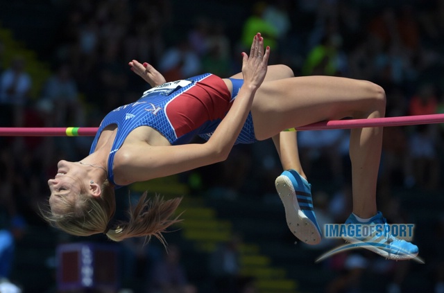 Lindsay Vollmer of Kansas clears 5-7 3/4 (1.72m)