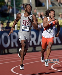 Deon Lendore of Texas A&M wins 400m heat in 45.43