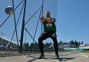Greg Skipper of Oregon places third in the hammer throw at 233-9 (71.25m)