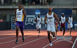 Jun 12, 2015; Eugene, OR, USA; Vernon Norwood of LSU defeats Najee Glass of Florida on the anchor of the 4 x 400m relay, 3:01.96 to 3:02.48, in the 2015 NCAA Track & Field Championships at Hayward Field.