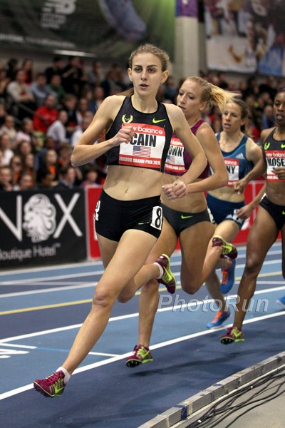 Mary Cain in 1000m