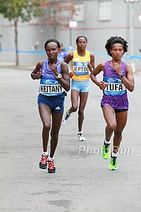 Keitany Ahead of Tufa