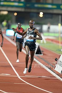 Mo Farah Wins