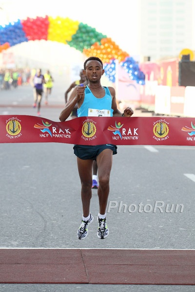 Mosinet Gemerew Won a 5 Way Sprint on Men's Side
