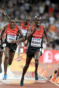 Ezekiel Kemboi Starting to Pull Away