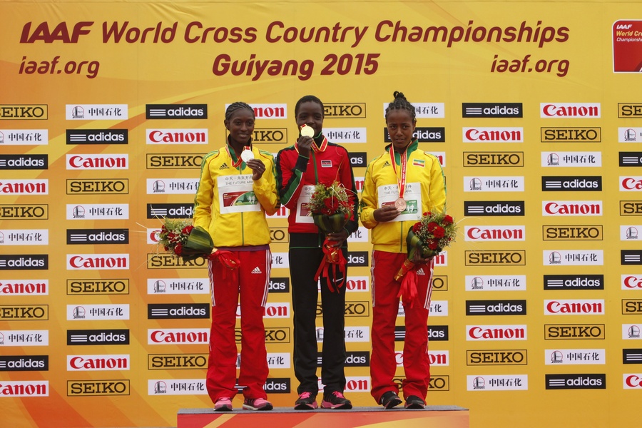 (L-R) Senbere Teferi of Ethiopia, Agnes Jebet Tirop of Kenya, and Netsanet Gudeta of Ethiopia 
© Getty Images for IAAF