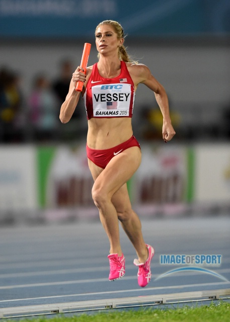 Day 2 Maggie Vessey Blew it Open in 4x800