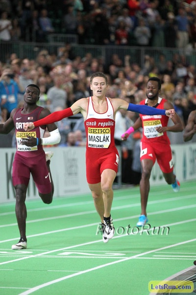 Pavel Maslak Gets Gold in 400