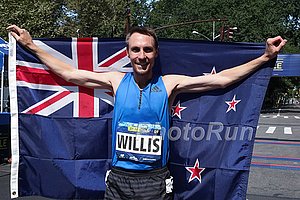 Nick Willis 5th Avenue Mile Champion