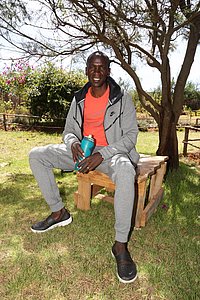 Kipchoge with his sub 2 shirt