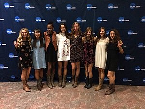 Hook 'Em! This is Texas.