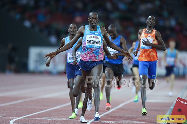 Timothy Cheruiyot wins 1500 (in same looking jersey as Makwala, we need somesthing else)