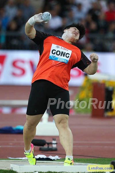Lijiao Gong With the Win
