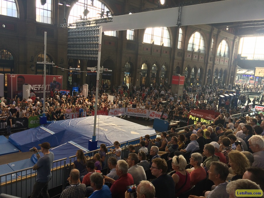 Packed House Indoor Vault