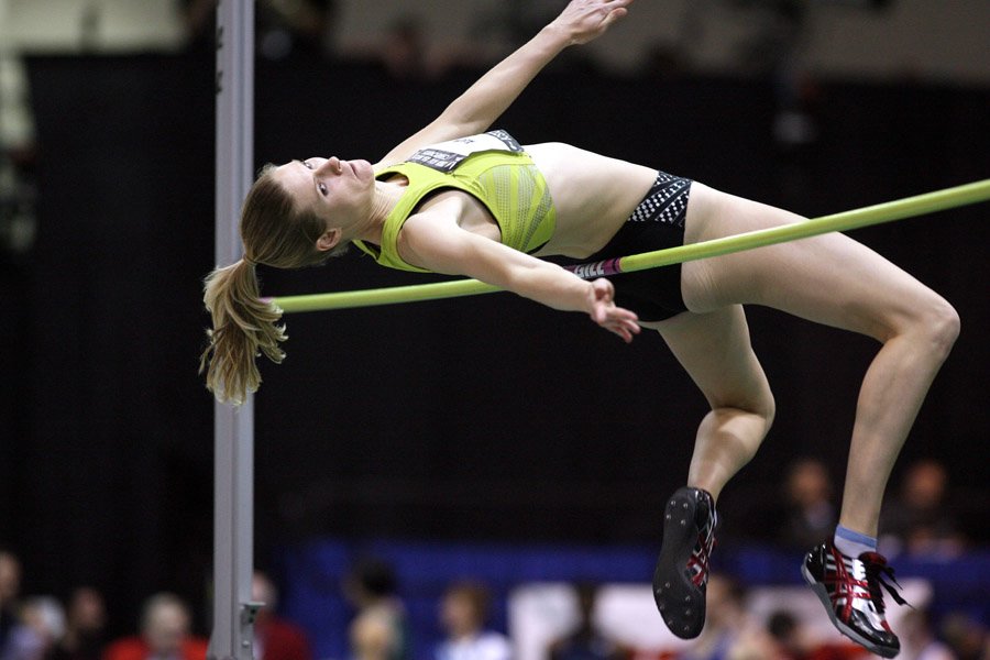 Amy Acuff Won the High Jump
