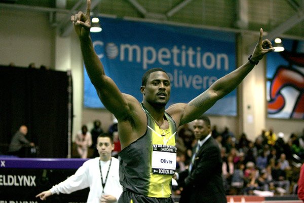 David Oliver Upset Winner in the Hurdles

