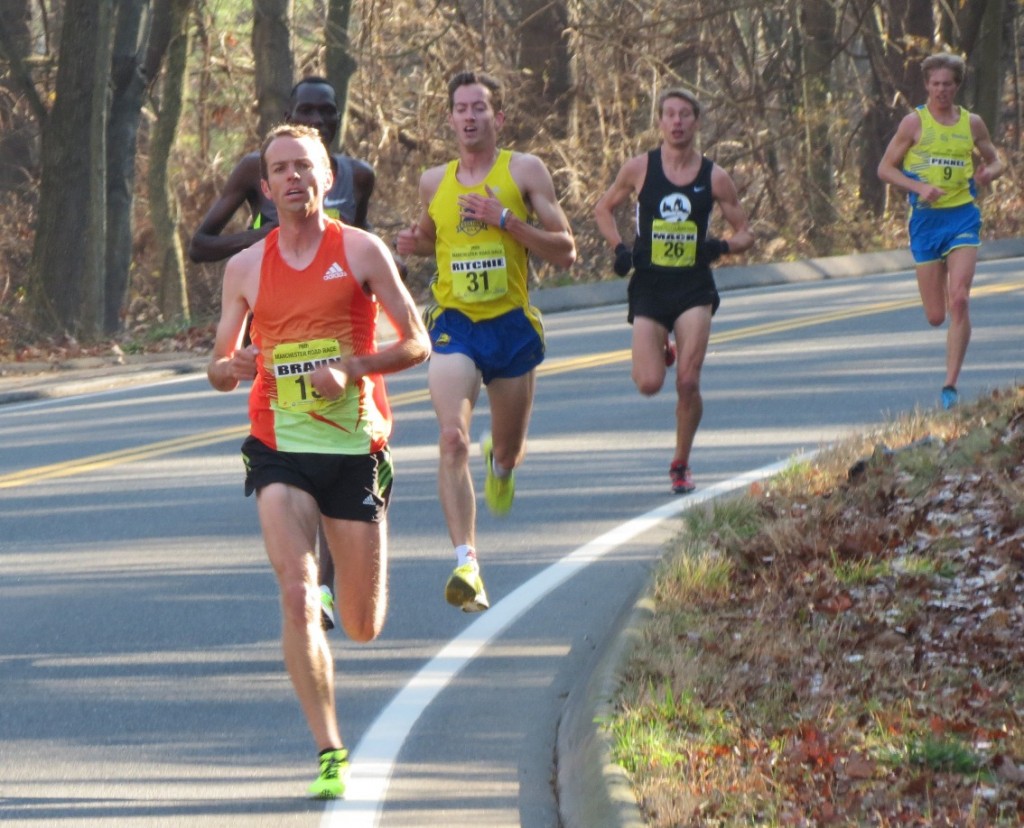 Aaron Braun en route to 2012 Manchester Road Race victory