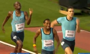 3 way fight in 800 with 90 meters to go