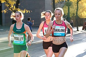 Molly Huddle, Emily Infeld, and Shalane Flanagan Battle (click for photo gallery)