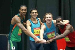 The 4x800 world record was set in a crazy race in Boston in 2014