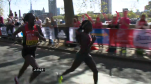 Edna Kiplagat (l) would win the battle of the Kiplagats in the final 300