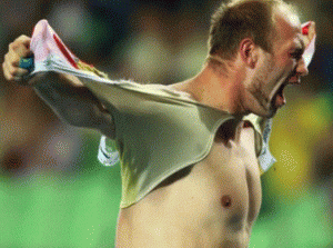Robert Harting was sued of 'insulting the (German) state" after this epic celebration