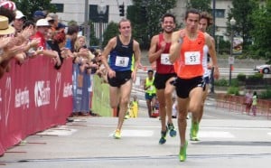 Diego Estrada (53) sprints to victory over Maverick Darling (98), German Fernandez (54) and Brian Shrader (partially obscured). Photo by Chris Lotsbom for Race Results Weekly