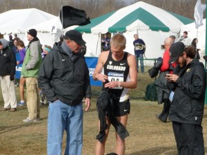 Wetmore gives Connor Winter some last-minute advice