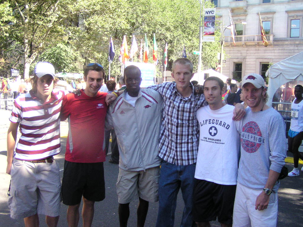 The Arkansas Guys at the 2005 Fifth Avenue Mile (Chris Barnicle, Adam Perkins, Peter Kosgei, Ken Cormier, Marc Rodrigues and Scott Macpherson (l-r)) 