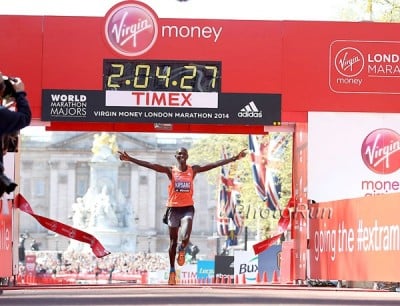 Wilson Kipsang Breaks the Course Record in London
