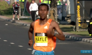 Hayle Lemi All Alone Before the Finish