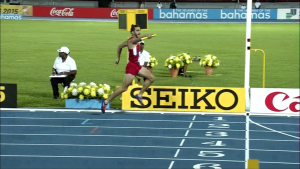 Robby Andrews celebrates 4 x 800 gold