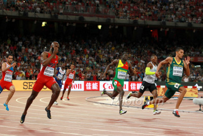 Men's 400m Final: Merritt, James, and Van Niekerk