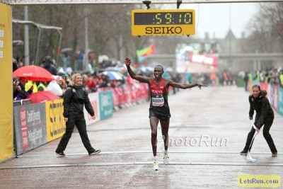 Kamworor's victory in Cardiff was legendary, but has he closed the gap to Farah on the track?