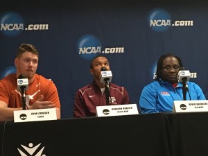 Donavan Brazier (center) on Thursday