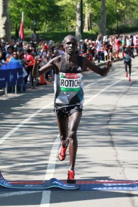 Lucas Rotich wins UAE Healthy Kidney 10k (photo courtesy NYRR.org)